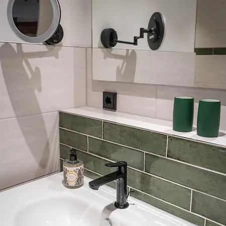 Eiche - In Mit Waldblick